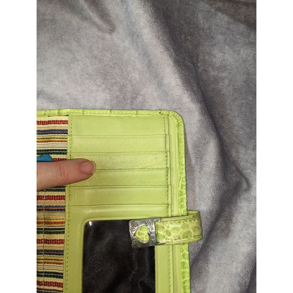 Brighton Vintage Lime Leather Wallet - Picture 8 of 9